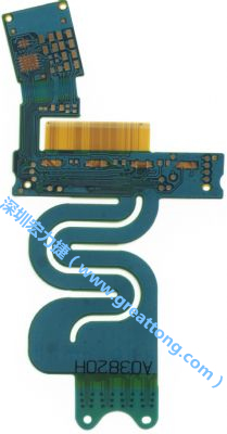 針對需要大幅撓曲應用的特殊結構造型，F(xiàn)PCB可進行彈性雷射裁型，讓FPCB材料的撓曲能力更佳。