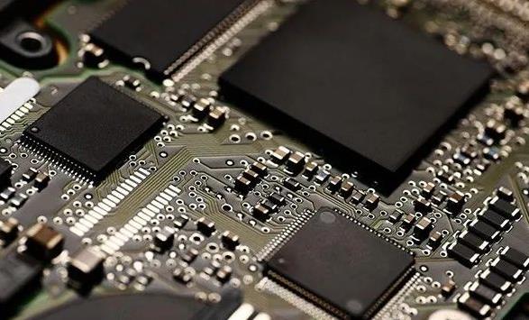 PCBA加工貼片元器件與插件元器件的區(qū)別在哪？